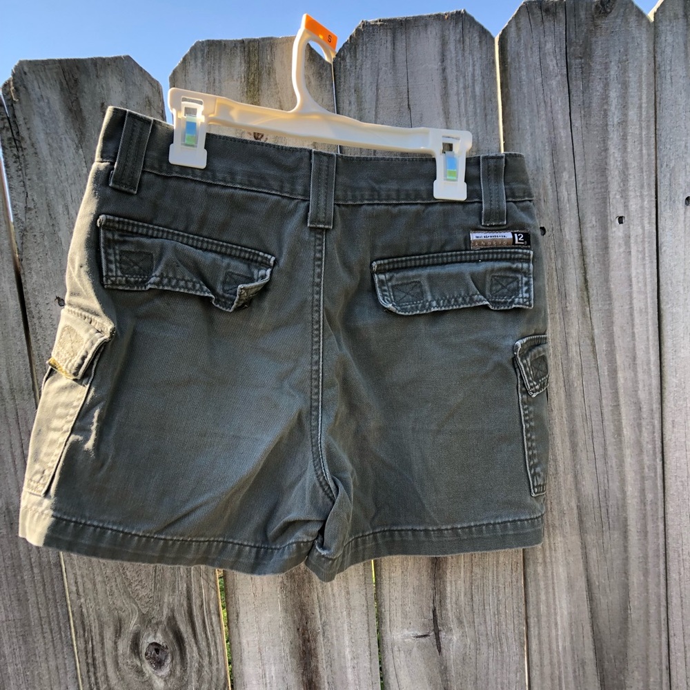 Shorts - Picture 2 of 2